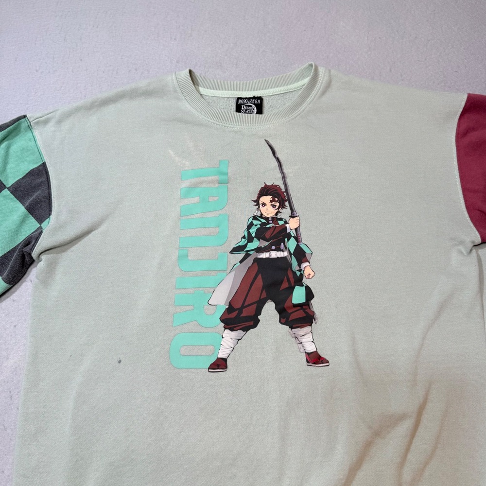 BoxLunch Demon Slayer Tanjiro Graphic Sweatshirt Long Sleeve Crewneck Men's L‎